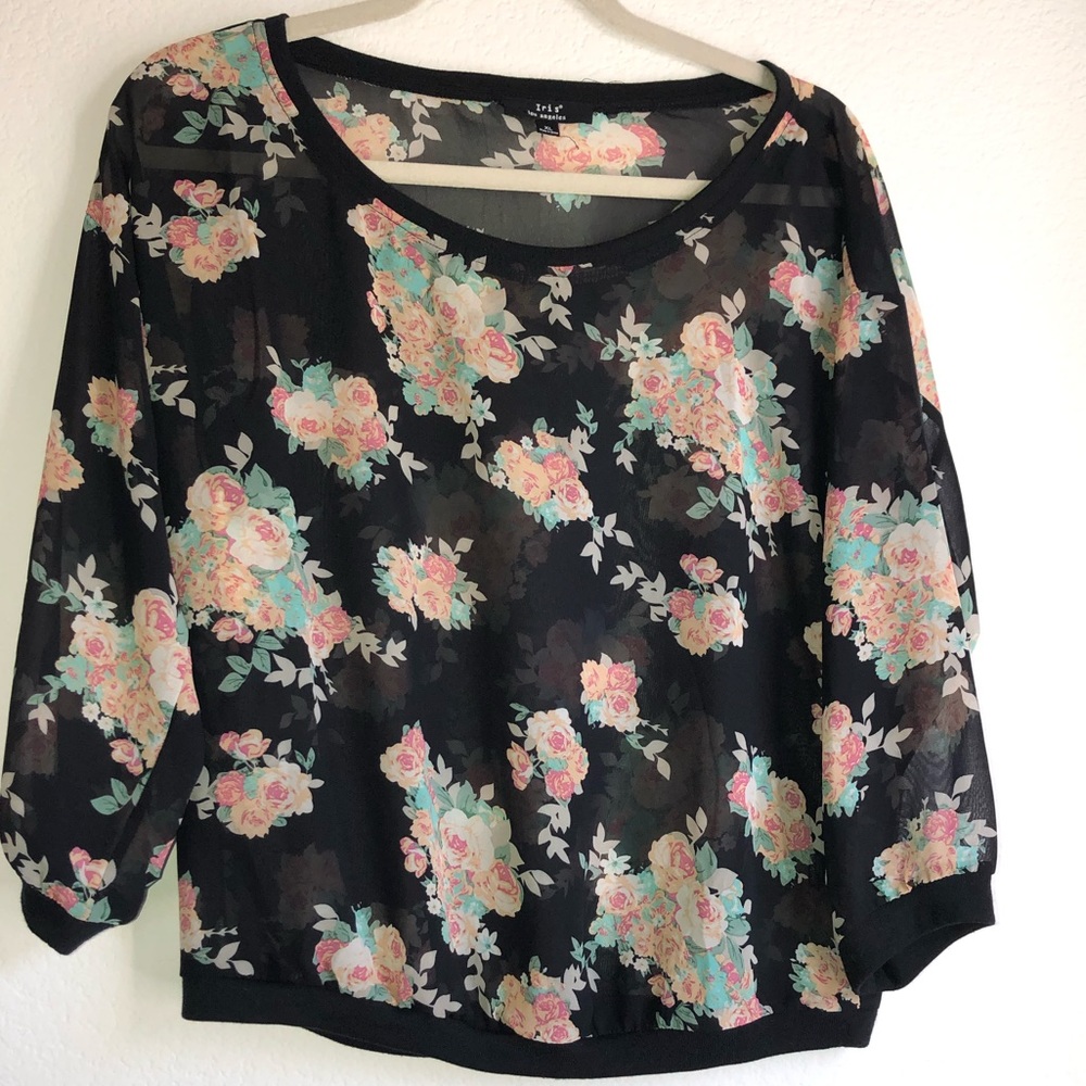 Sheer floral sweatshirt - Picture 2 of 3